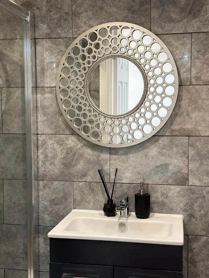 Touchwood Apartment Isleworth